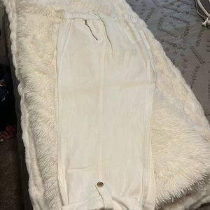 White Linen Calvin Klein pants Size XL